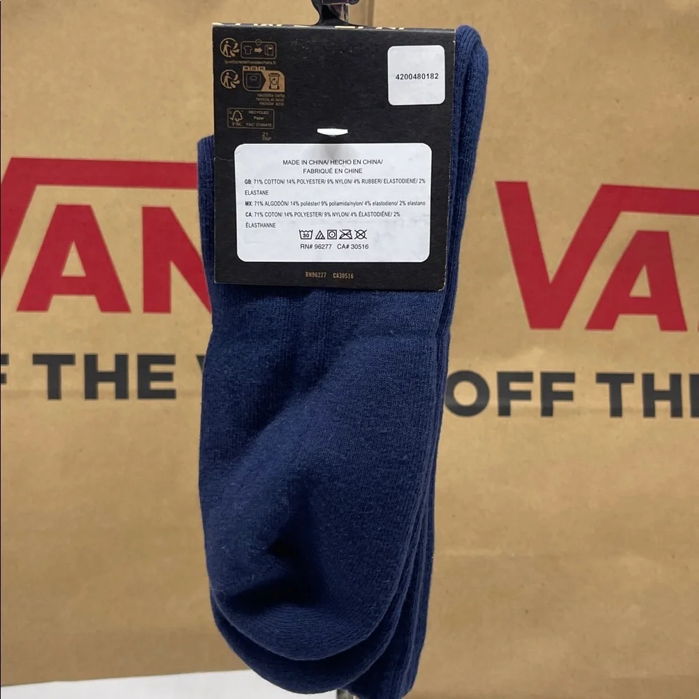 VANS 